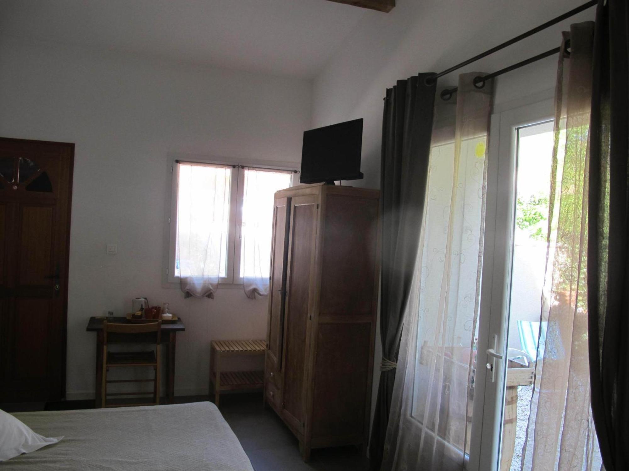 Bed and Breakfast Lou Cardalines Bédoin Exterior foto